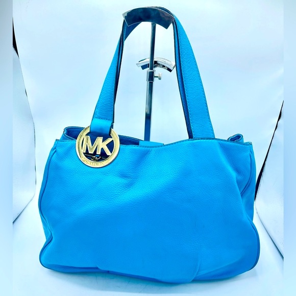 Michael Kors Handbags - MICHAEL KORS PURSE IN BLUE PEBBLE LEATHER & LARGE GOLD ICONIC MK EMBLEM